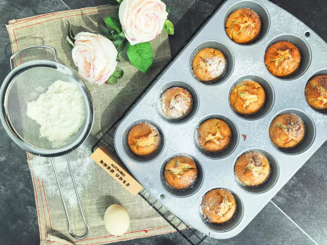 奧田蒸烤一體集成灶：香蕉松糕，松軟的口感，濃滑醇香的香蕉味